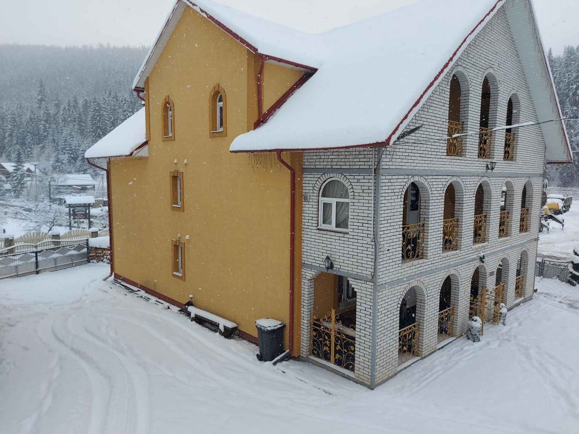 Hotel "Як Вдома" Буковель Exteriér fotografie